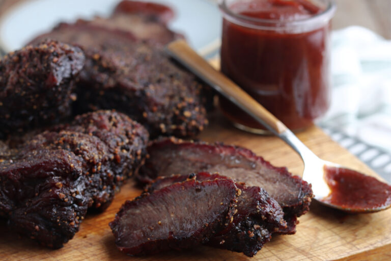smoked beef cheeks with barbecue sauce