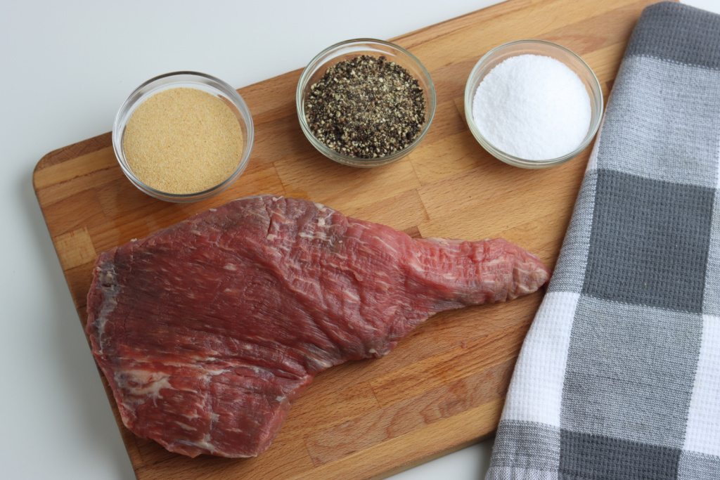 ingredients for smoked tri tip
