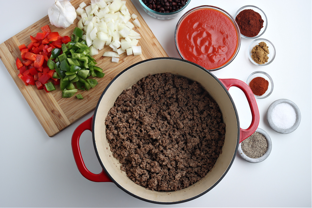 ground beef cooked in dutch oven