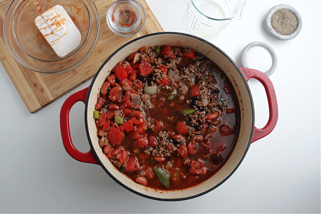 beef broth added to chili for smoker